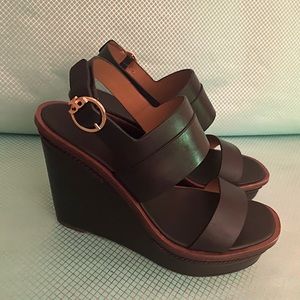 TORY BURCH Selby Wedge Sandals Black—Size 8.5 US